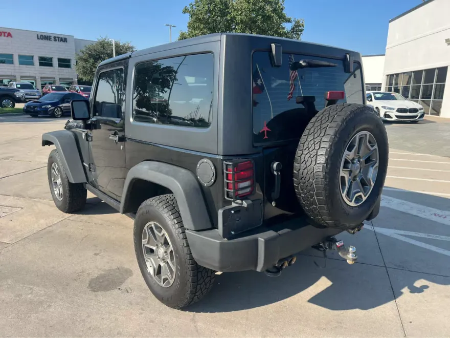 2014 Jeep Wrangler Rubicon photo 1