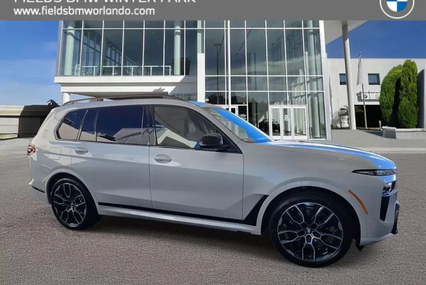 2026 Bmw X7 M60i photo 1