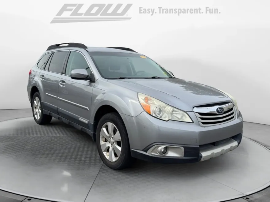 2011 Subaru Outback 3.6R Limited photo 1