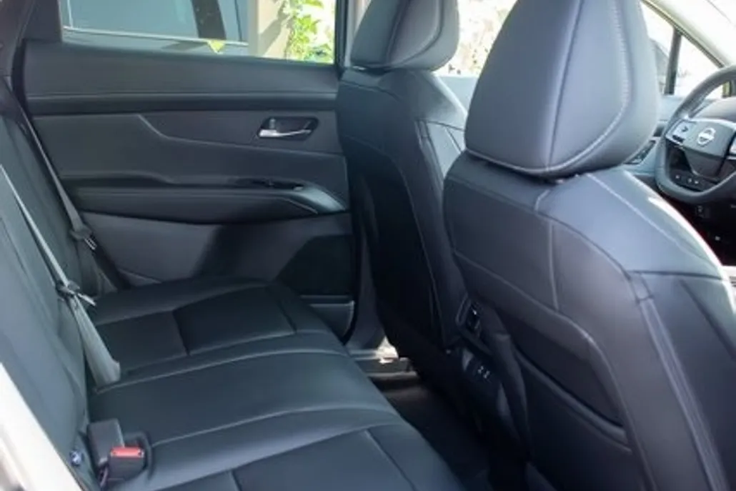2025 Nissan Murano SL photo 1