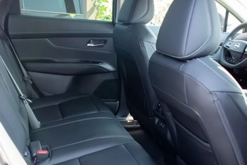 2025 Nissan Murano SL photo 1