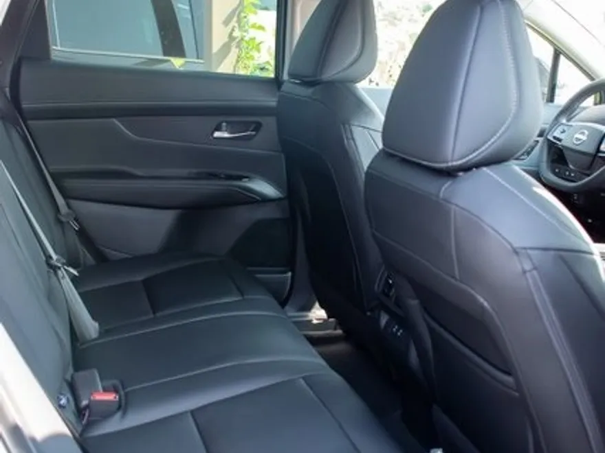 2025 Nissan Murano SL photo 1