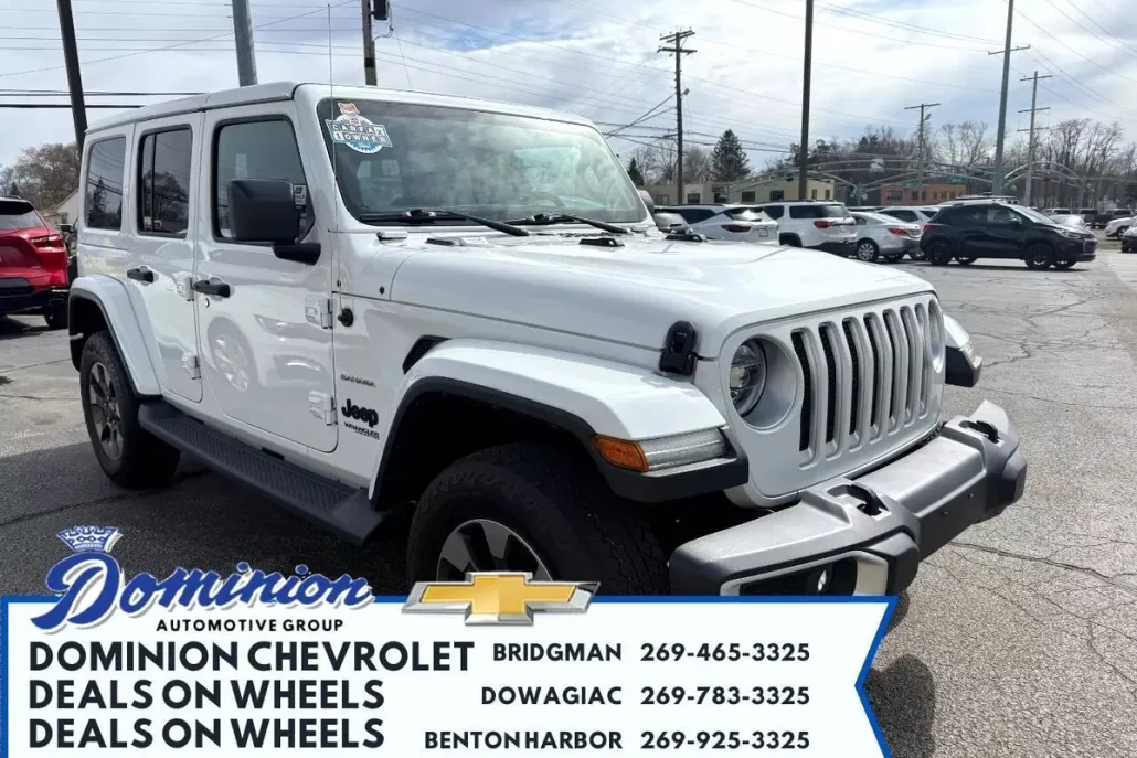 2020 Jeep Wrangler Unlimited Sahara photo 1