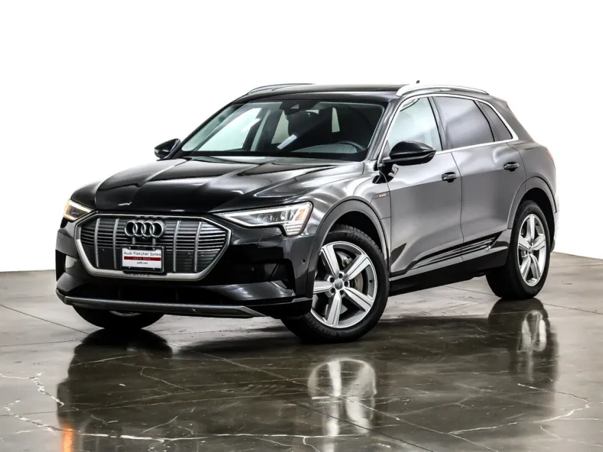 2019 Audi e-tron Premium Plus photo 1
