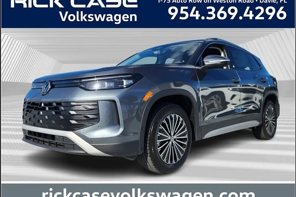 2025 Volkswagen Tiguan S photo 1