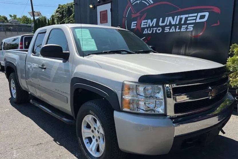 2008 Chevrolet Silverado 1500 photo 1