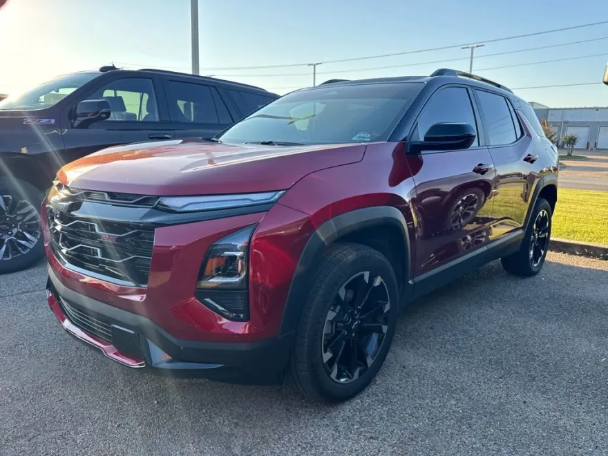 2025 Chevrolet Equinox RS photo 1
