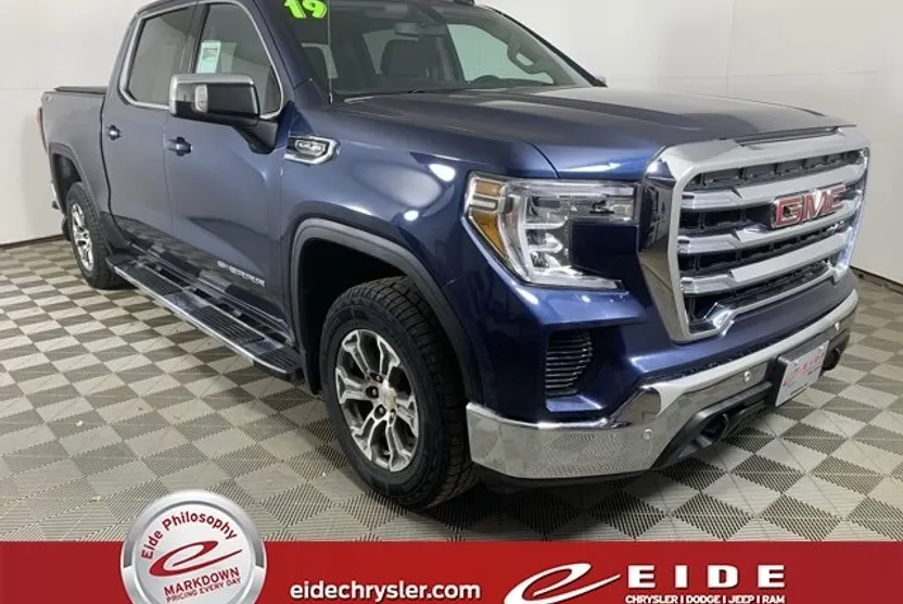 2019 Gmc Sierra 1500 SLE photo 1