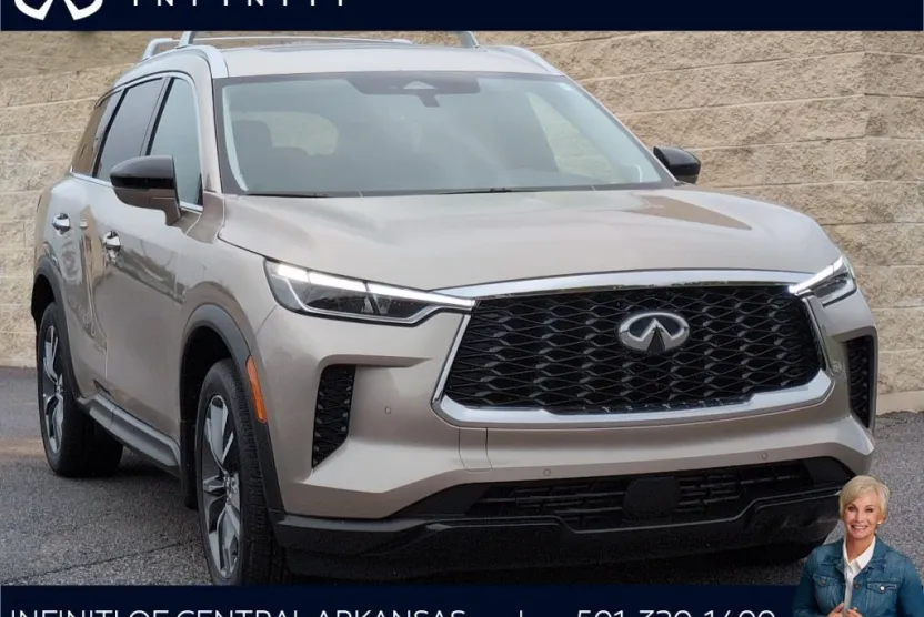 2025 Infiniti QX60 Luxe photo 1