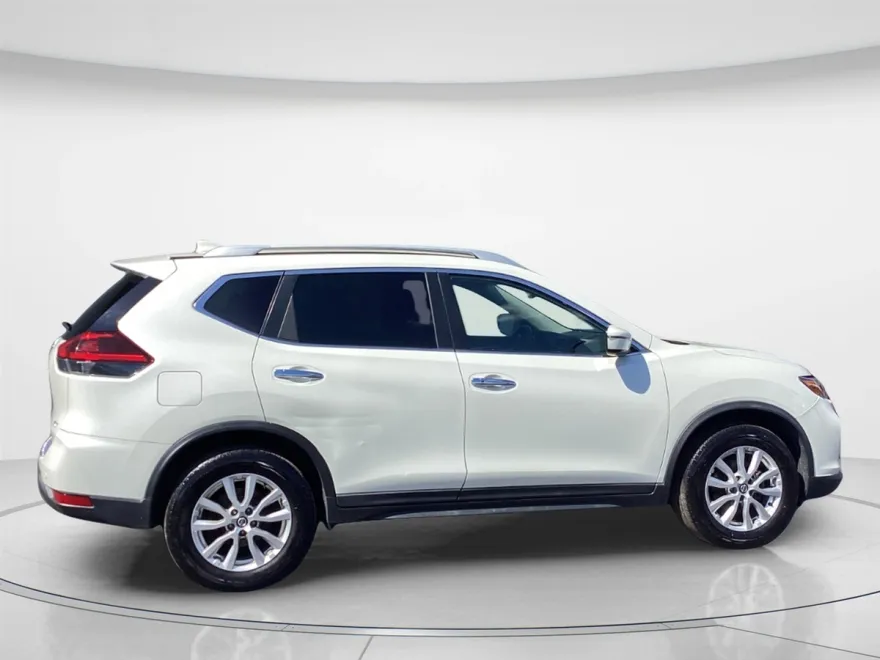 2020 Nissan Rogue S AWD photo 1