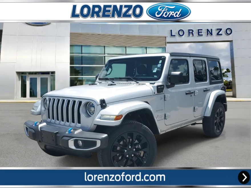 2023 Jeep Wrangler 4xe Sahara photo 1