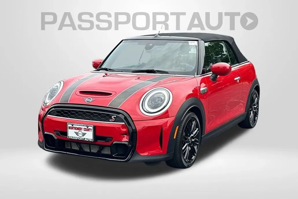 2024 Mini Cooper S Convertible photo 1