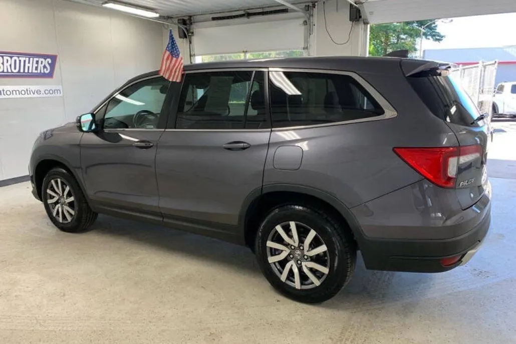 2020 Honda Pilot EX-L photo 1