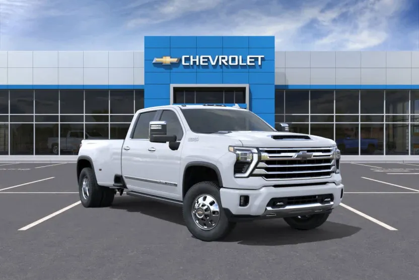 2026 Chevrolet Silverado 3500HD High Country photo 1