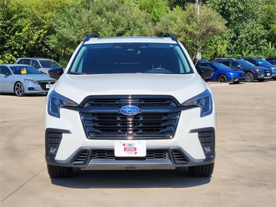 2024 Subaru Ascent Onyx Edition photo 1