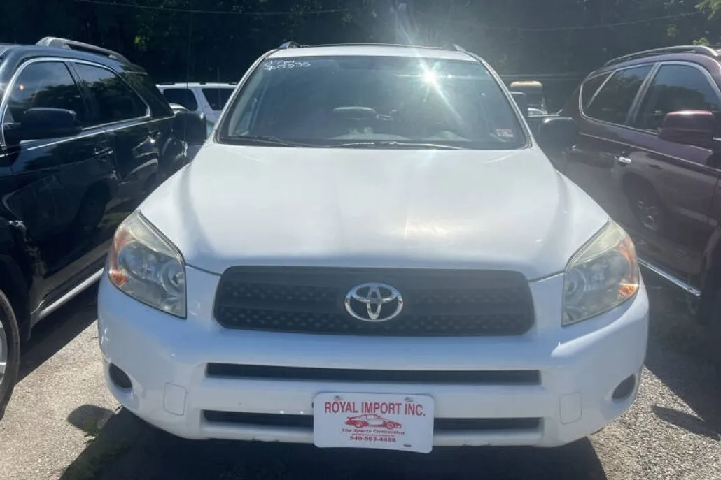 2007 Toyota RAV4 photo 1