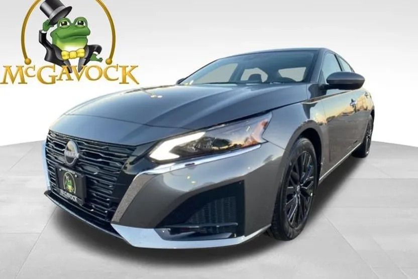 2025 Nissan Altima 2.5 SV photo 1