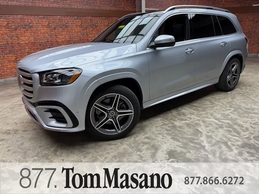 2025 Mercedes Benz GLS 450 4MATIC photo 1