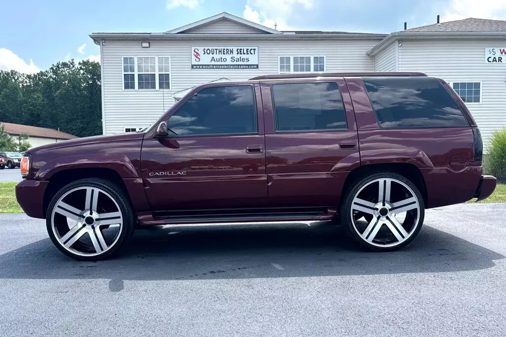 1999 Cadillac Escalade photo 1