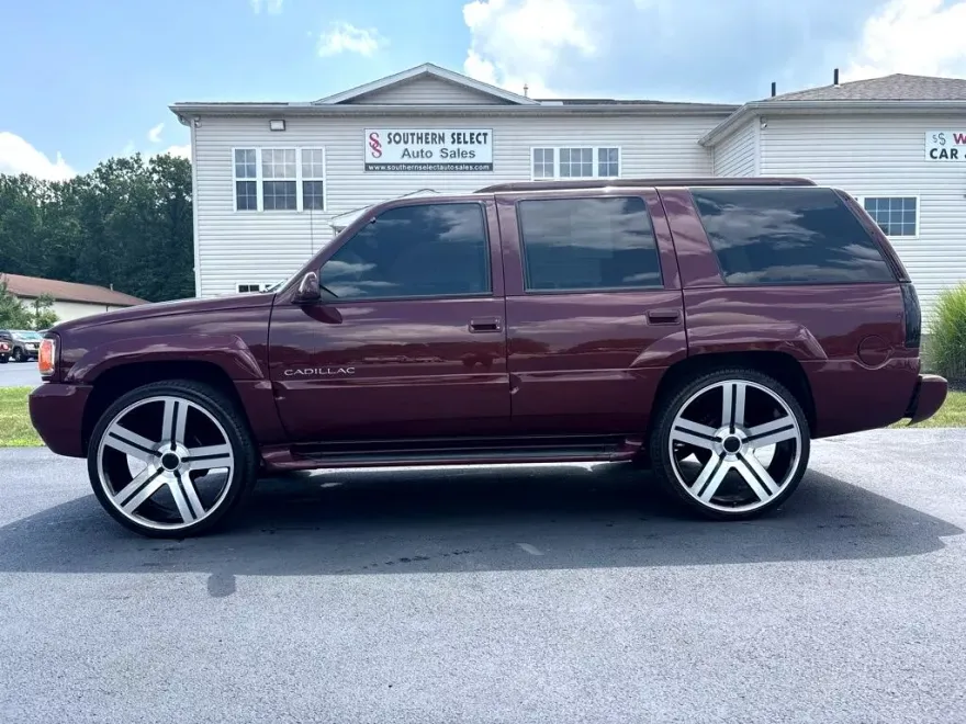 1999 Cadillac Escalade photo 1
