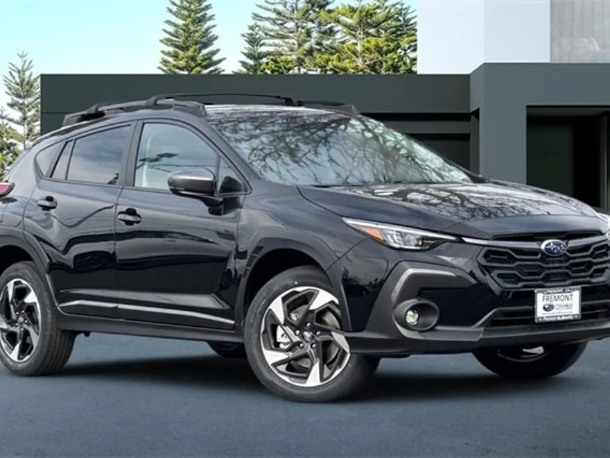 2025 Subaru Crosstrek Limited photo 1