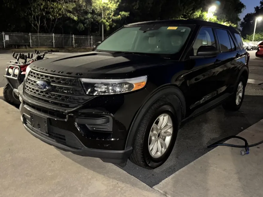2021 Ford Explorer Base photo 1