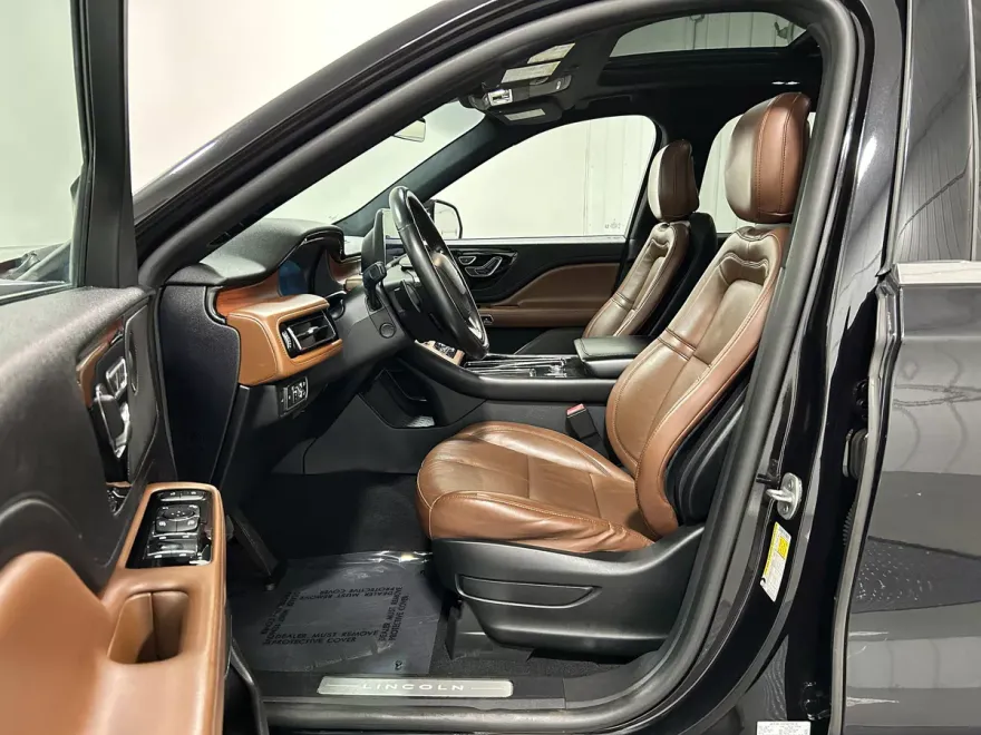 2020 Lincoln Aviator Reserve photo 1