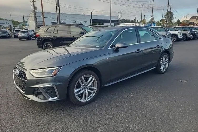 2021 Audi A4 S line Prestige photo 1