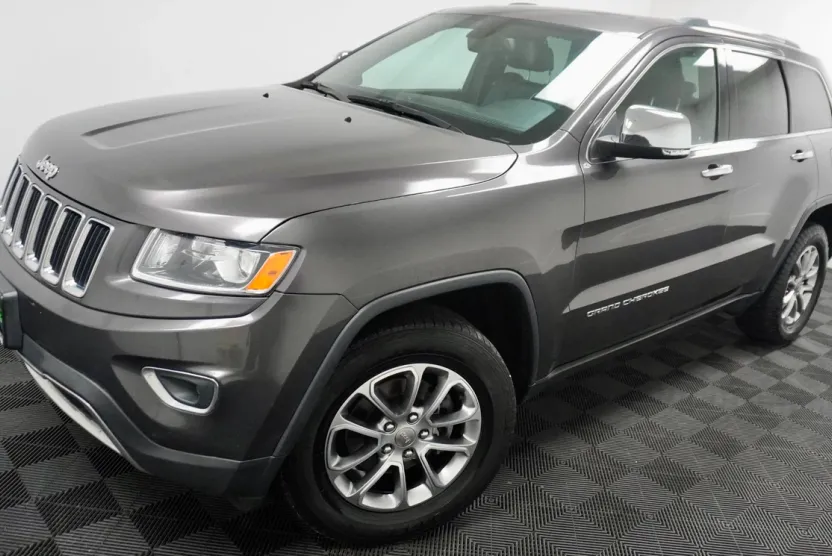 2015 Jeep Grand Cherokee Limited photo 1