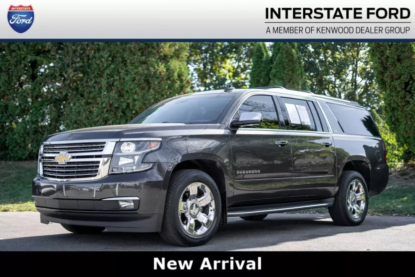 2016 Chevrolet Suburban LTZ photo 1