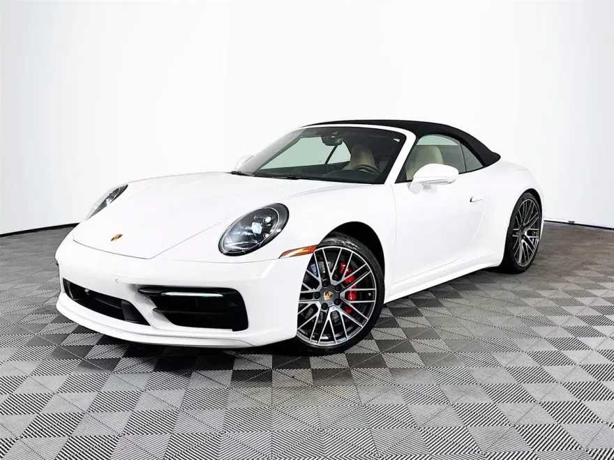 2024 Porsche 911 S photo 1