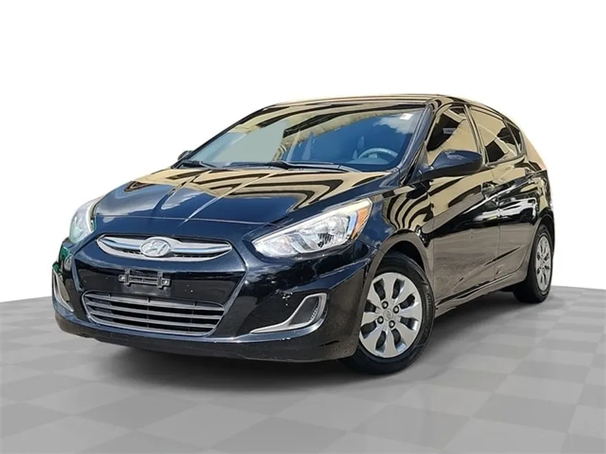 2017 Hyundai Accent SE photo 1
