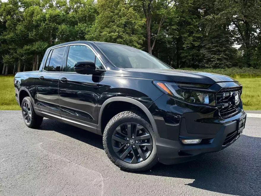 2024 Honda Ridgeline Sport photo 1