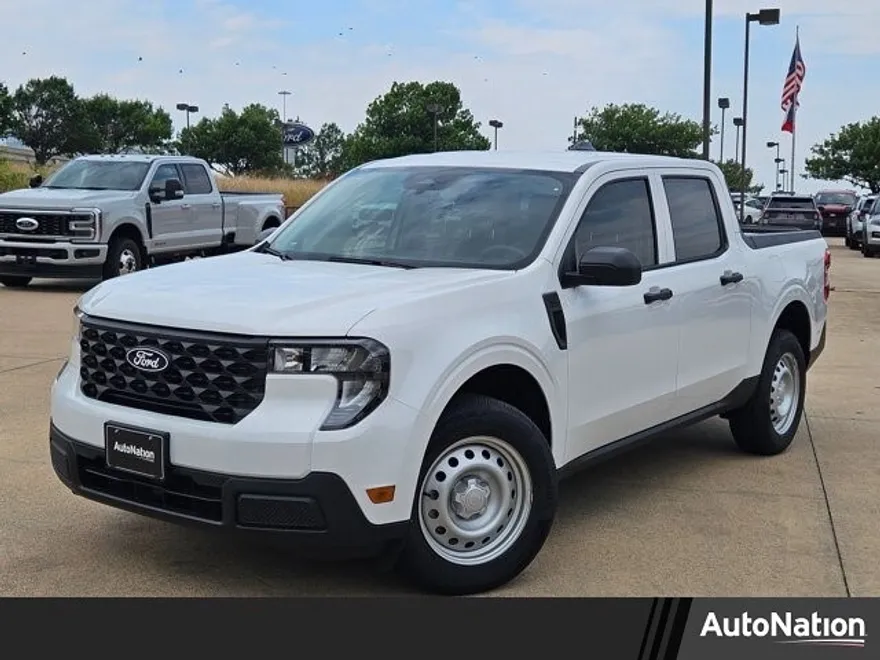 2025 Ford Maverick XL photo 1