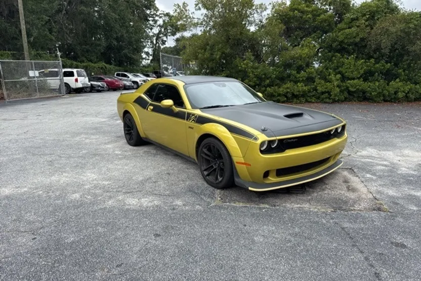 2021 Dodge Challenger R/T Scat Pack Widebody photo 1