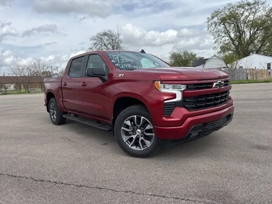 2025 Chevrolet Silverado 1500 RST photo 1