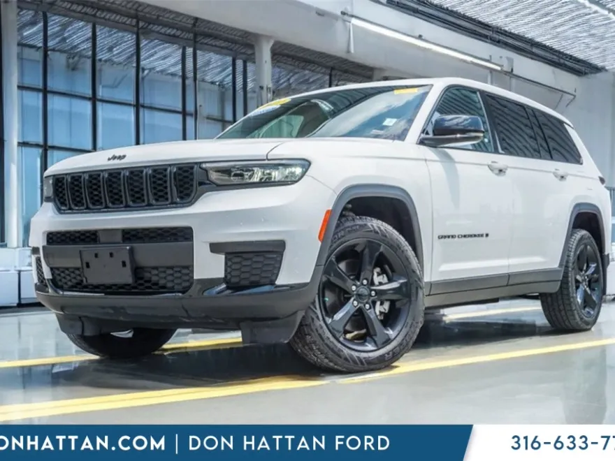 2022 Jeep Grand Cherokee Altitude photo 1