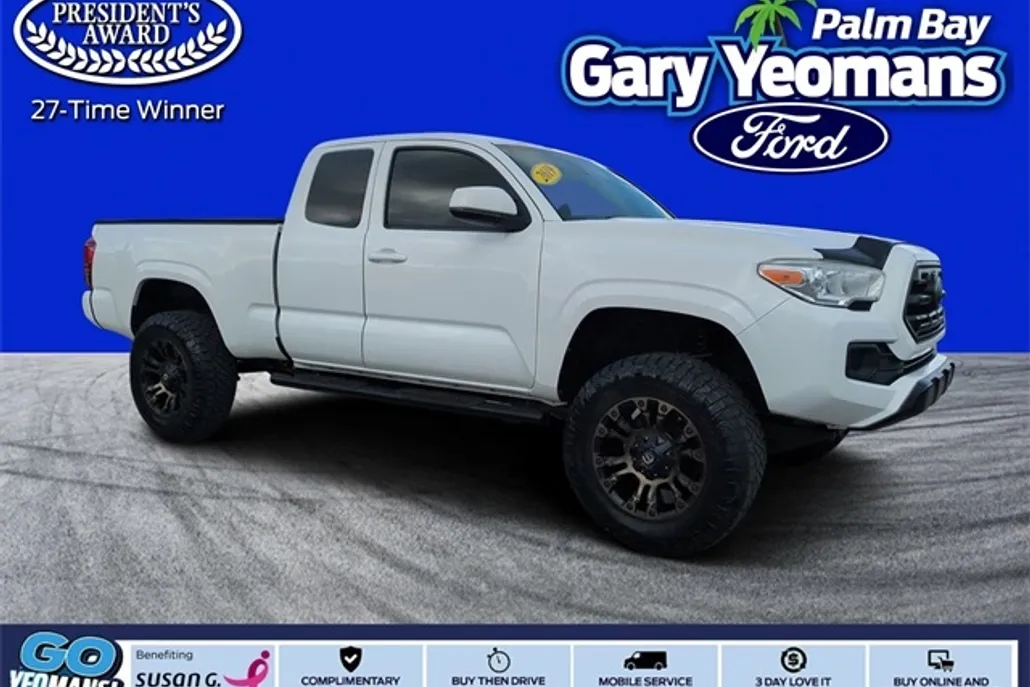 2019 Toyota Tacoma SR photo 1