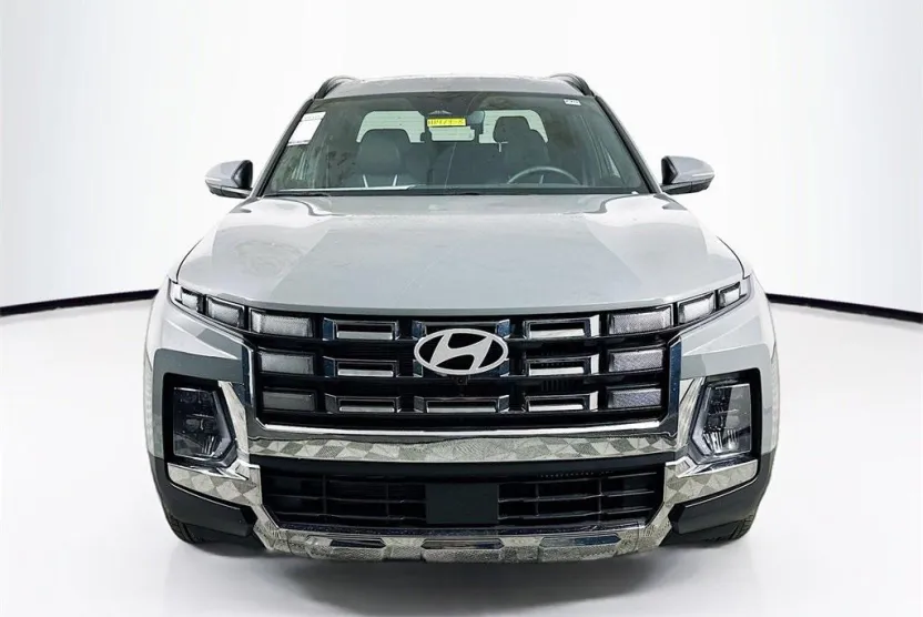 2025 Hyundai Santa Cruz Limited photo 1