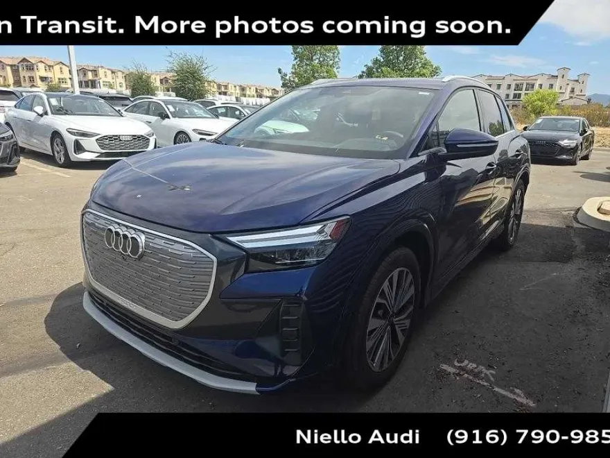 2023 Audi Q4 40 E-tron Premium Plus photo 1