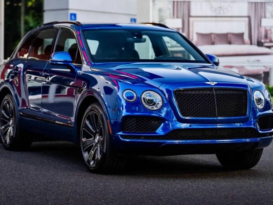 2020 Bentley Bentayga V8 photo 1