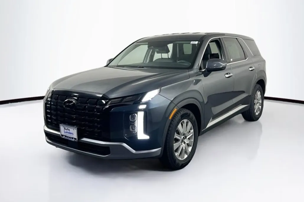 2023 Hyundai Palisade SE photo 1