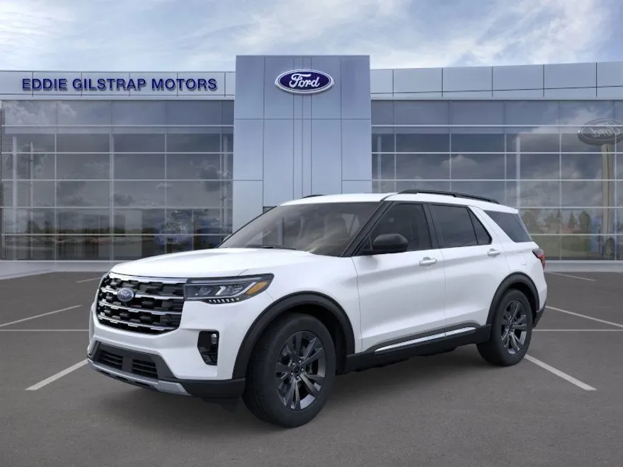 2025 Ford Explorer photo 1