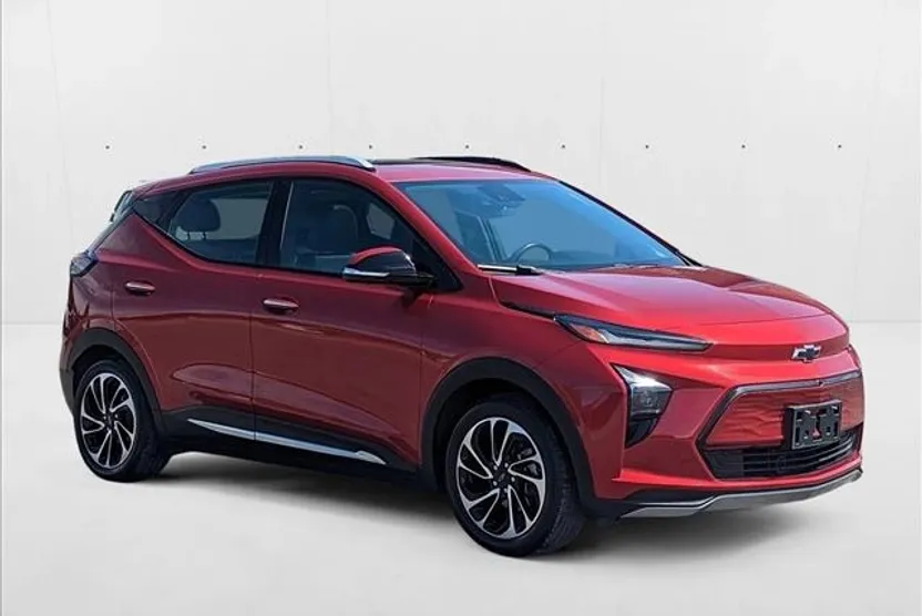 2023 Chevrolet Bolt EUV Premier photo 1