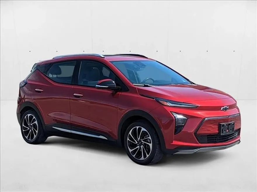 2023 Chevrolet Bolt EUV Premier photo 1