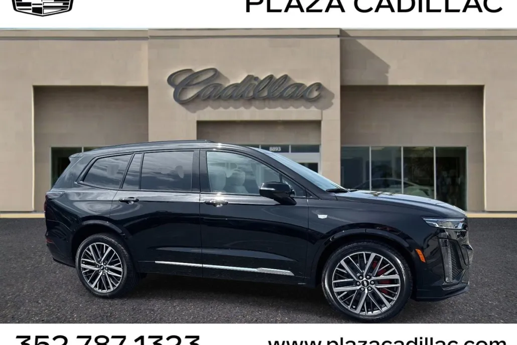 2025 Cadillac XT6 Sport photo 1