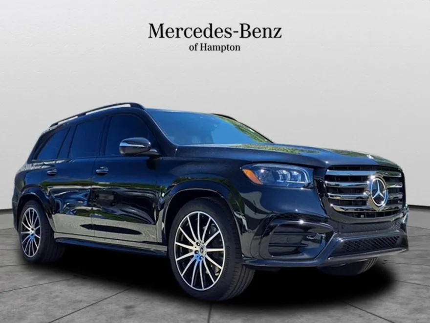 2025 Mercedes Benz GLS 450 4MATIC photo 1