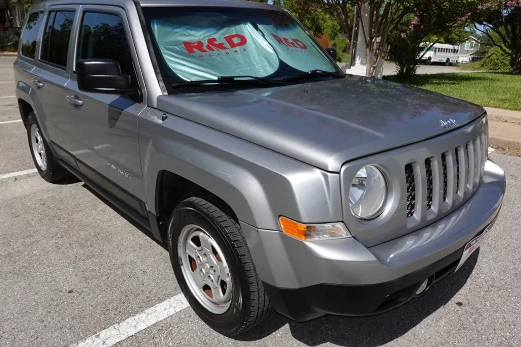 2016 Jeep Patriot Sport photo 1