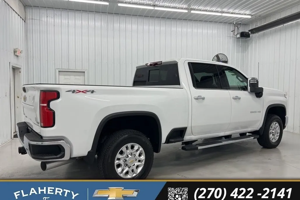 2025 Chevrolet Silverado 2500HD LTZ photo 1