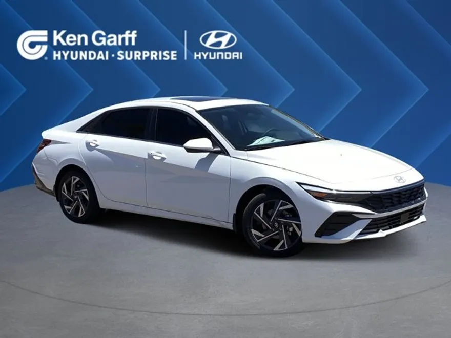 2025 Hyundai Elantra SEL Convenience photo 1